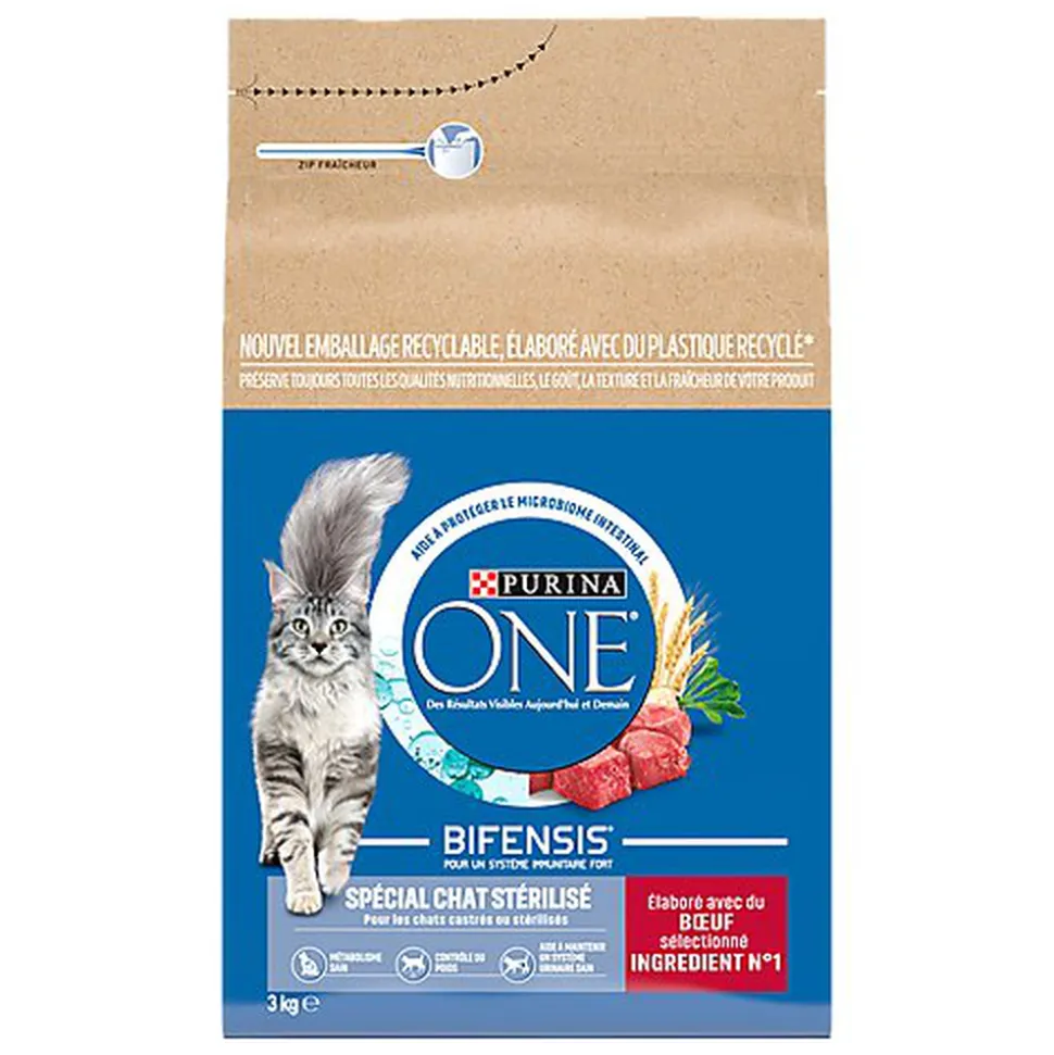 Purina One - Croquettes au Boeuf et Blé pour Chat Adulte Stérilisé - 3Kg