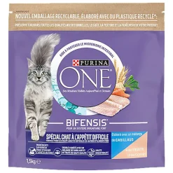 Purina One - Croquettes Spécial Chat difficile au Cabillaud et à la Truite - 1,5kg